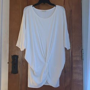 Forever 21 white knotted shirt